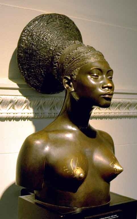 suprememorani:  a—fri—ca:  Mangbetu Woman from Northeast Congo by Malvina Hoffman