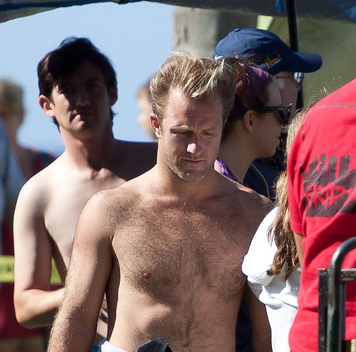 hot4hairy:  Scott Caan  H O T 4 H A I R Y  Tumblr |  Tumblr Ask |  Twitter Email | Archive | Follow HAIR HAIR EVERYWHERE! 