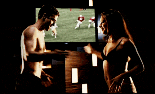 heroscorpio:  chaseitwithlime:  Bring on the trash talking, football, and make up