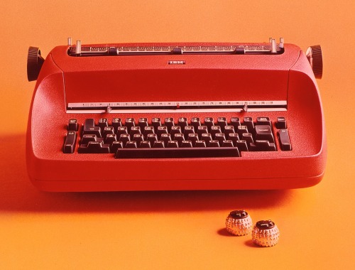 Eliot Noyes, IBM Selectric, launched 1961. Including the famous Golf ball. It became an instant sens