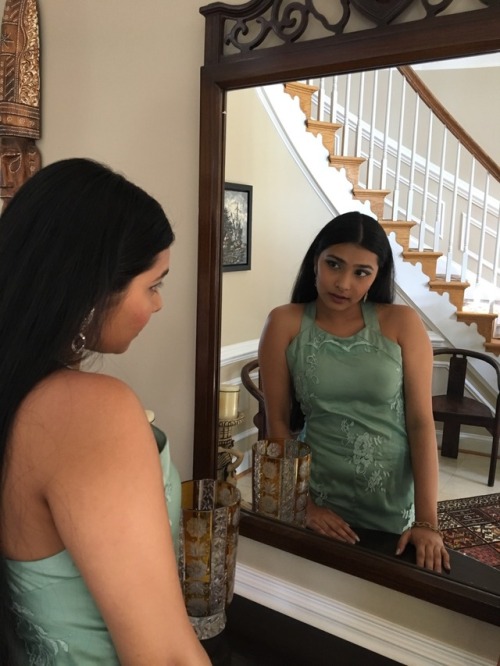 ithcos: | no piña no fuña due to unpopular demand here is me being me before prahm ✨