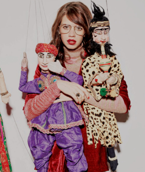 bollydastaan:Kalki Koechlin for Cosmopolitan, August 2017