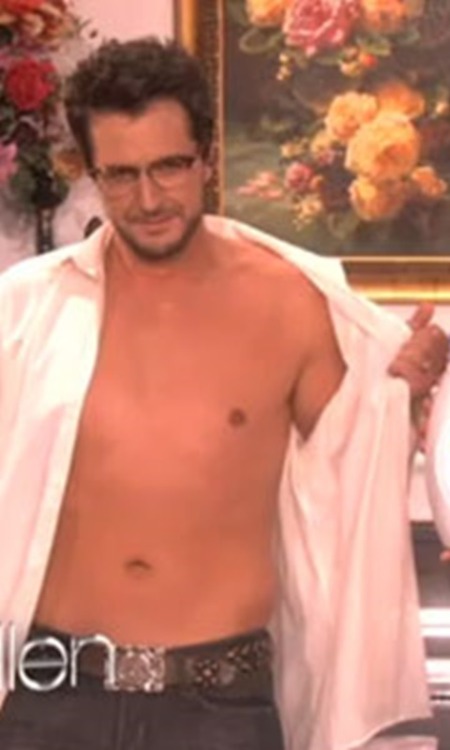 Porn male-and-others-drugs:  Luke Bryan shirtless photos