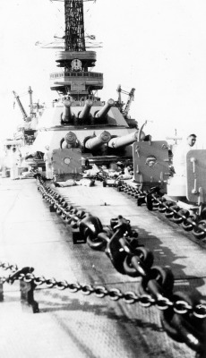 Bmashine:  Battleship Idaho, View Of The Bow Tower Of The Main Caliber