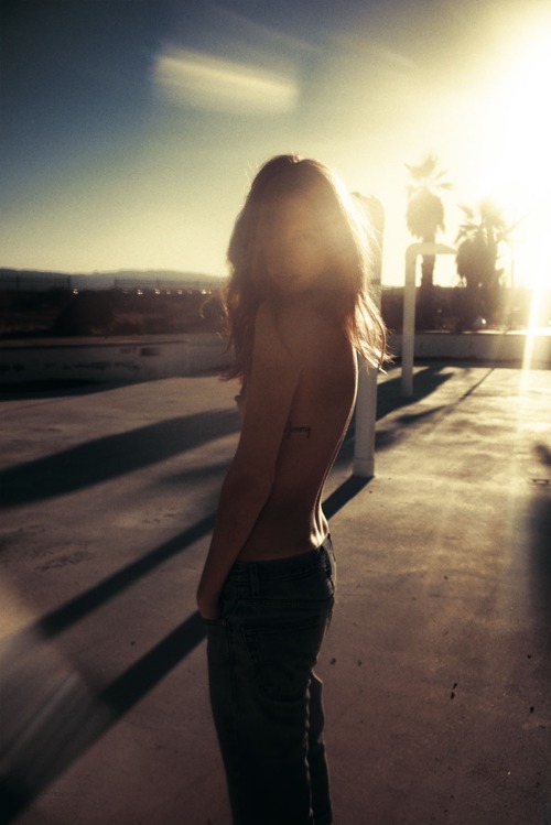 “Ray of light” by Kesler Tran adult photos