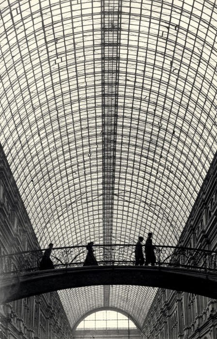 attropin:Moscow, 1930by Simon Friedland