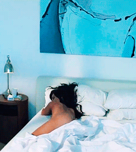 jlowndesdaily:    “It’s all about being comfortable in your own skin. Every girl loves dressing up and to rock gowns like that… it instantly makes you feel sexy and confident”