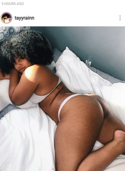 exposedunitedhoes:  blackgirlsreverything:    Sexy ass