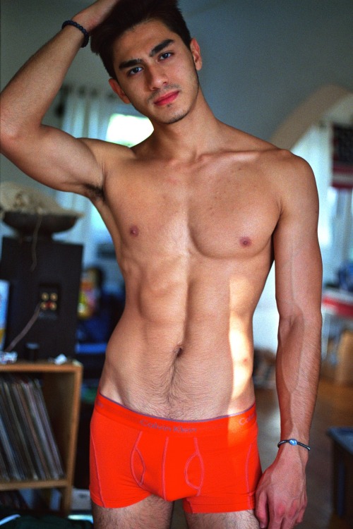 SHARE YOUR BODY