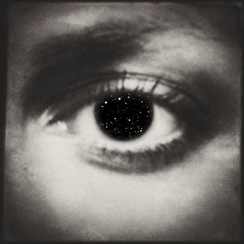 I dream pitch black
