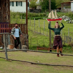 favatrice:me saving my ships from bad writers