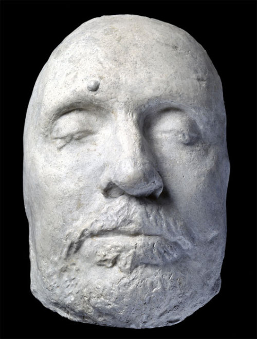 Oliver Cromwell’s Death Mask, currently on display at the Ashmolean Museum, Oxford University.