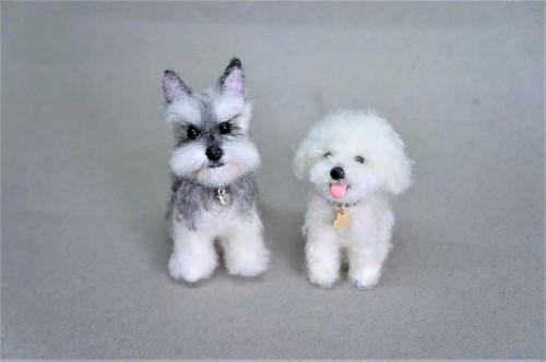  Have a happy weekend!  A pair of needle felted mini Schnauzer and Maltese puppies. 