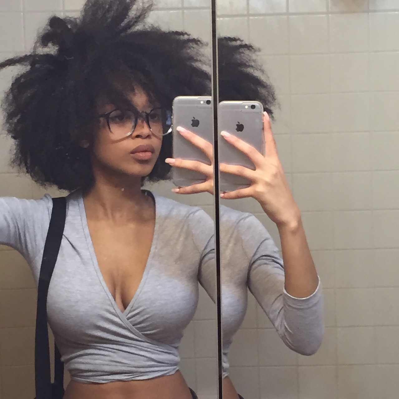 icecream-eaterrr:i like this set better