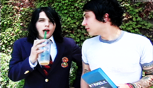 My Chemical Romance Sucks