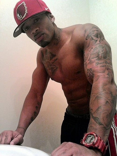 Strong arm on tumblr