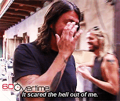 foofightersgifs-deactivated2016:  x 