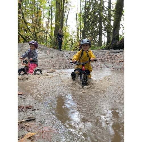 macaroni-ho: TheLittleExplorersBikeClubさんはInstagramを利用しています:How was your weekend? Ours was wet @spaw