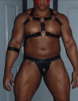 blkmilk:  #BEEFYLEATHERSUB 