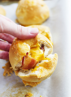 guardians-of-the-food:  Cheddar Bacon Bombs