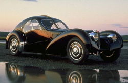 pablorizzoli:  Ancient Bugatti 57SC Atlantic