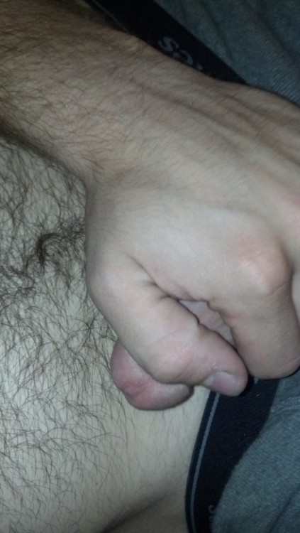 gaggers:  Active gay porn blog http://gaggers.tumblr.com