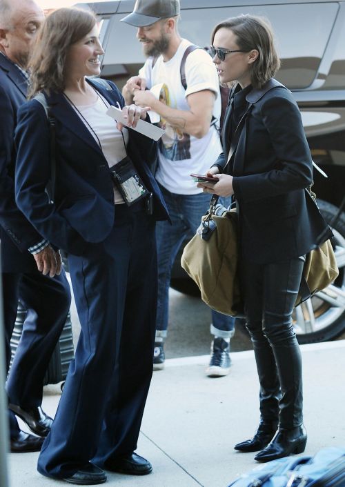 facedresshoes:  ELLEN PAGE   Oh Ellen!