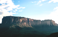 dom-ii:  ‘Mount Roraima’ by Carlos Escobar  | edit 