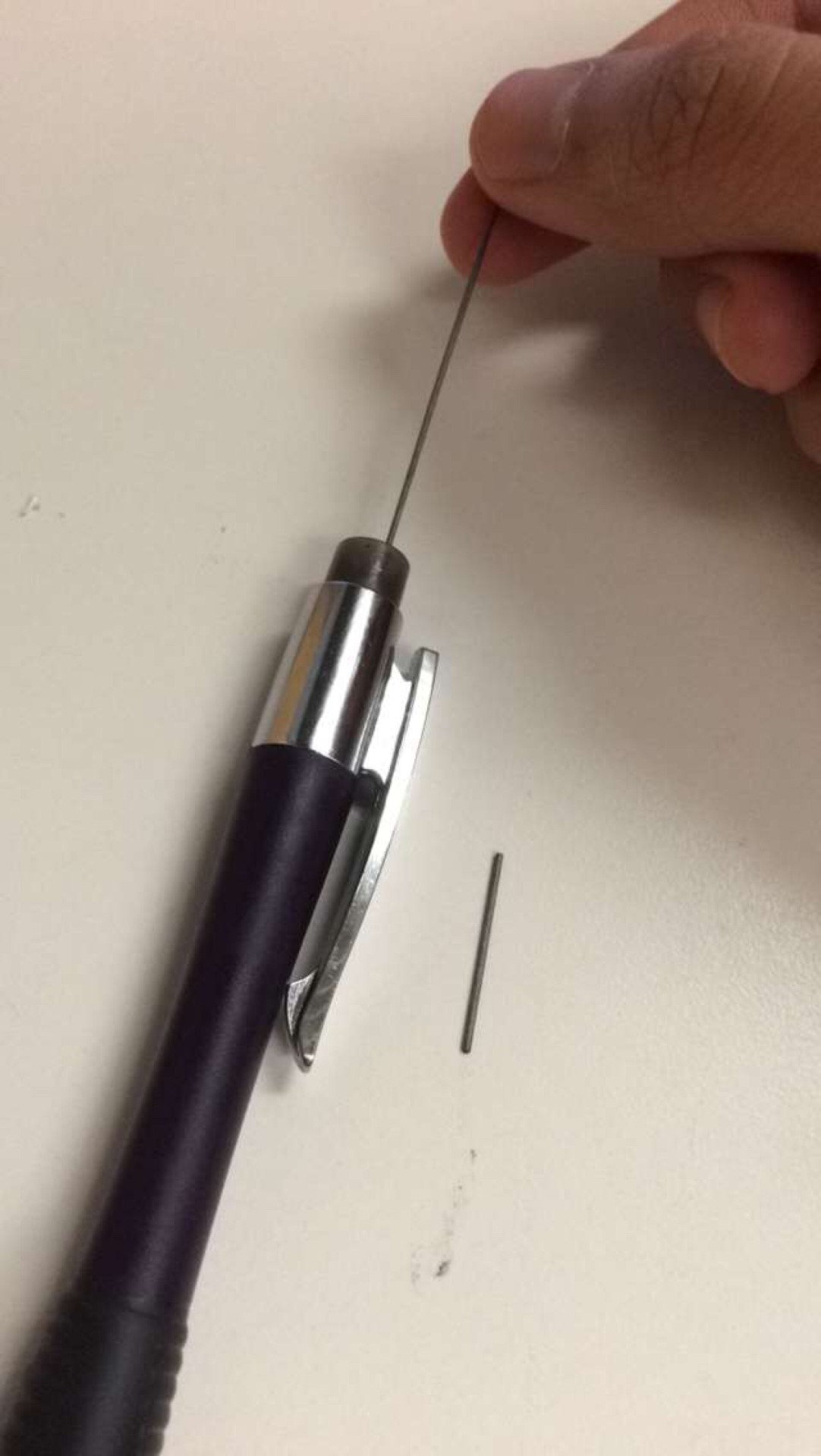 surprisebitch:  if you use mechanical pencils, you know we can all relate to this