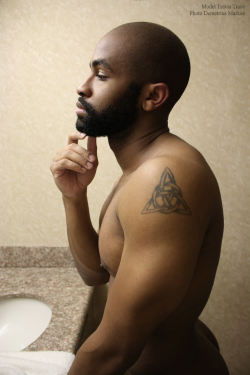 demetriusmarkee:  My name is Travis… 