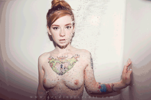 tattoosboobsandunderboobs:  hattie watson