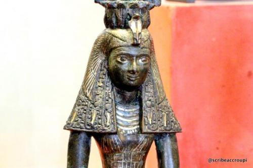 Statue of goddess Isis or  Hathor 25th dynasty or Late Period, 715 - 332 BC