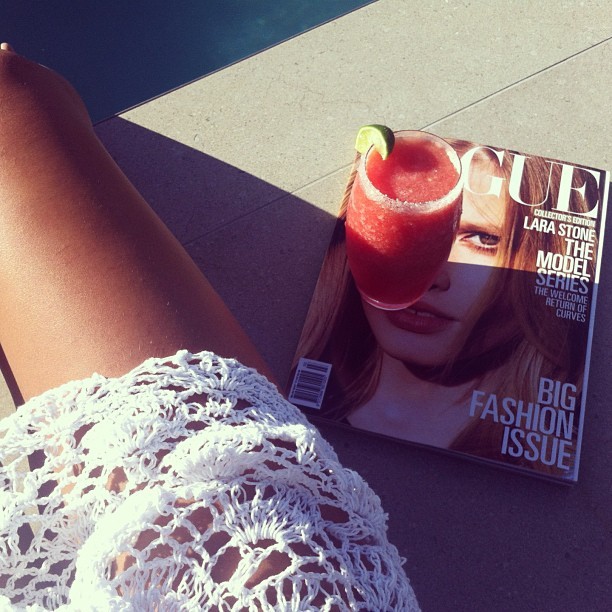 florels:  le-rosy:  Want the Smoothie  want her legs 