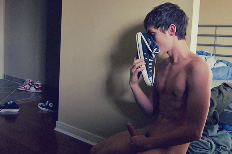 snotferret:  HAHAHAHA ohhh godddssss i just dug up this series of photos i took for