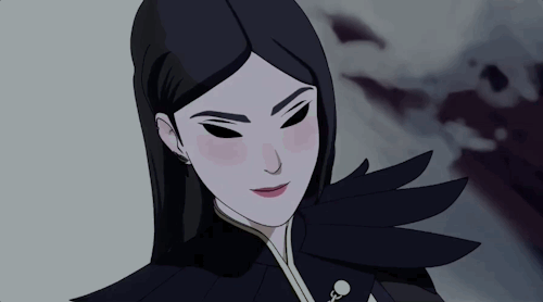 Claudia and her eyes throughout S1