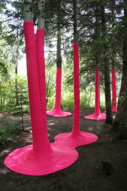 martinekenblog:  Pink Punch, with Michaela MacLeod - Jardins de Métis Internationl Garden Festival  A patch of fluorescent color, standing against the natural browns and greens of its context, draws visitors off the beaten path to a room in the forest,