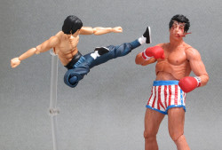 muhplastic:  figma Bruce Lee comparisons