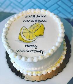 omghotmemes:  There’s a cake for EVERYTHING