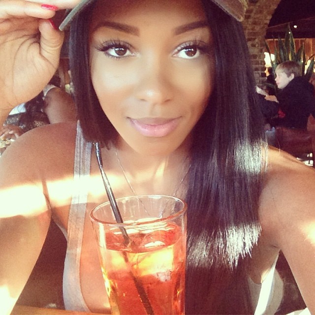 xoxosheneka:  Lunch. (at Houston’s) 