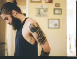 tatt00s-and-stuff:  Tattoo and piercing blog!