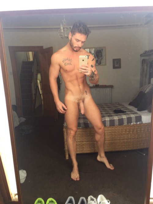 cagedjock:  Perfection