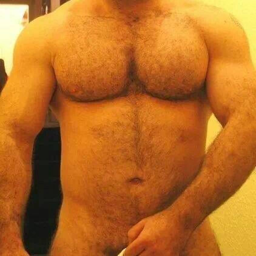 omahamusclecub:  Body fucking goal! Damn!