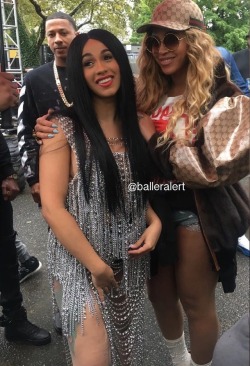 Jayoncecarter:  September 2, 2017  Beyoncé And Cardi B At Day 1 Of Made In America