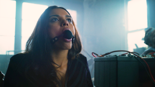 superbounduniverse: frenchblazer: Jessica Lucas in “Gotham” S03E10 Superbound rating: 9.5 