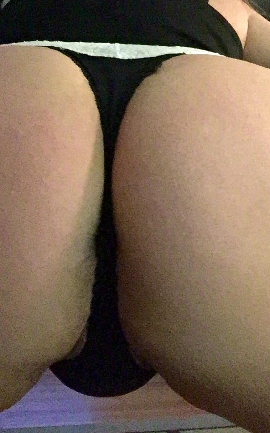 whatchoogot:  kellygreenxxxsexy:  Ass Ass and more ass 😈 #me  Beautiful ass