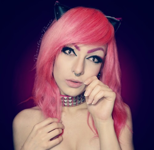 porcelain-panic:  Pink Cat, Punk Cat 😾 Made the collar and ears from an old studded belt! Pink Cat Eyes from CamoEyes.com 😻