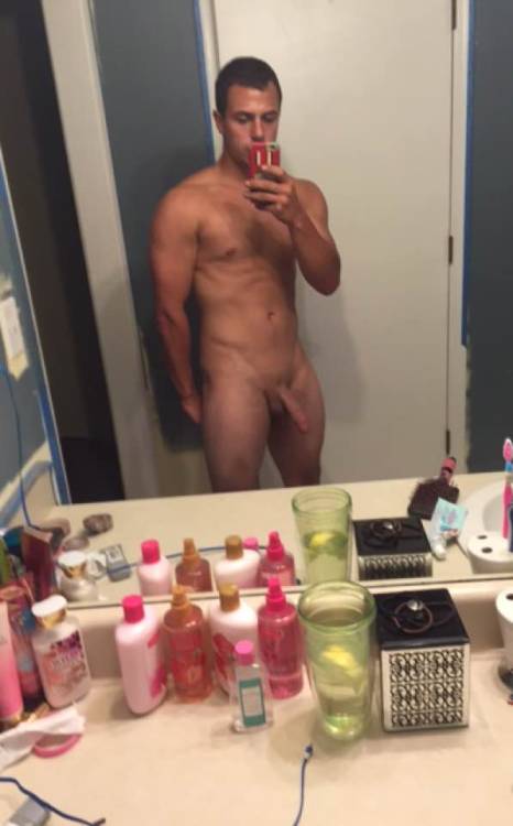 straightdudesnudes:  Short little post for today’s nudes ladies and gents! Taylor has a nice long cock and an even nicer cumshot. Get him to 100 notes for the video reveal! :)  Hot!