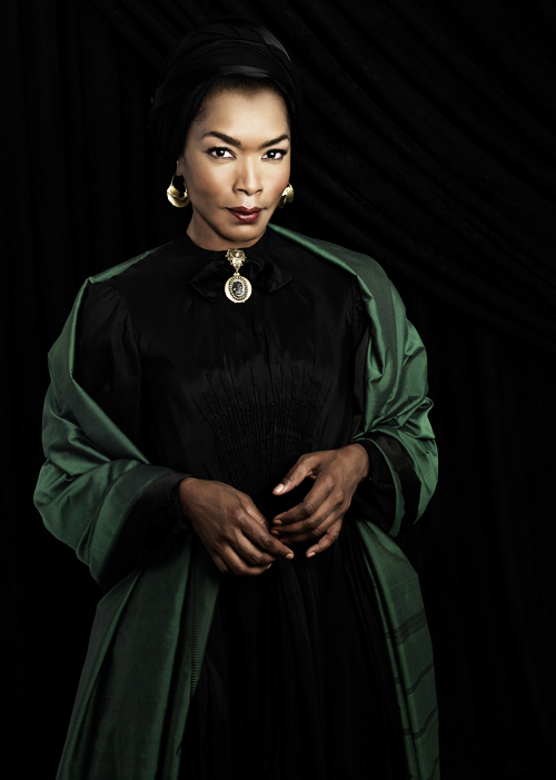 ancestryinprogress:  God(dess) in true form. 