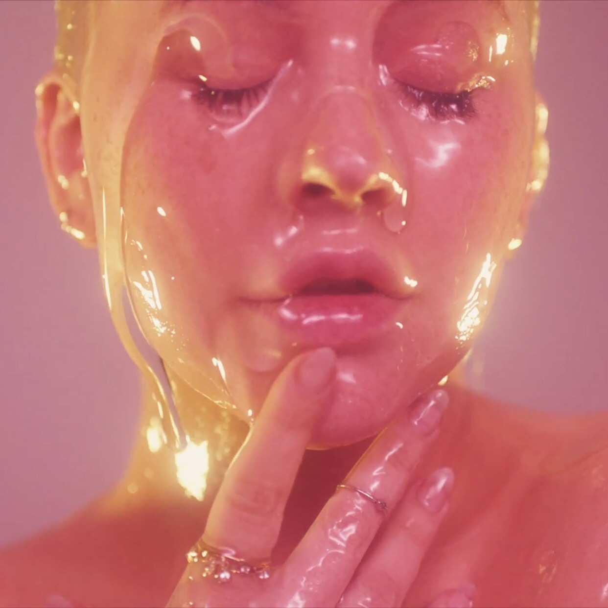 coutureicons:christina aguilera x accelerate