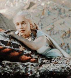 goldenfools: He is fire made flesh, she thought, and so am I.
